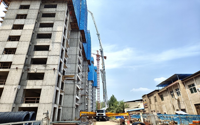 不朽情缘72米泵车：助建超高层构筑