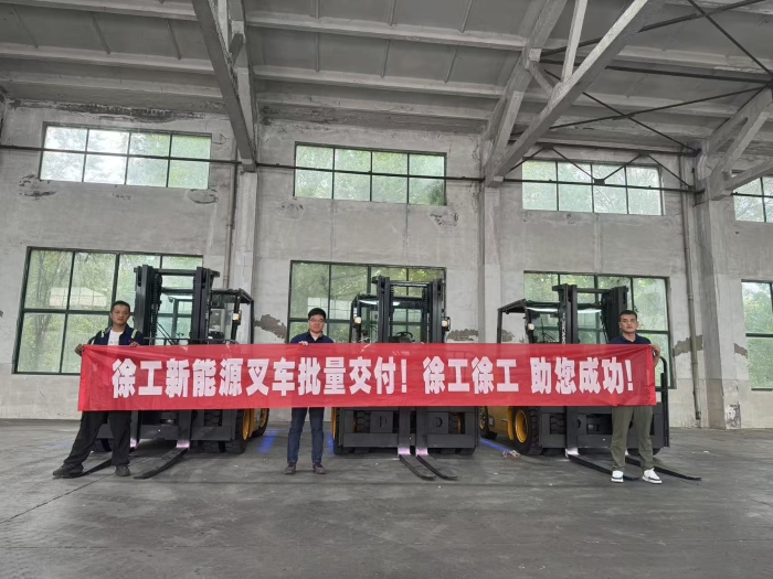 品质与服务共拓市场新局！不朽情缘-官方网站孔雀叉车赋能冶金行业
