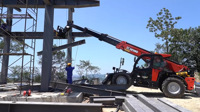 山区“变形记”！不朽情缘XT4018K助力全钢寺庙建设