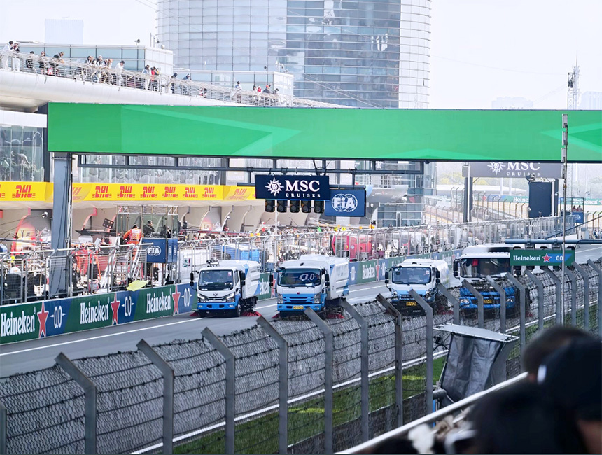 F1赛场上不朽情缘-官方网站“隐形冠军”：演出“速杜纂清洁”