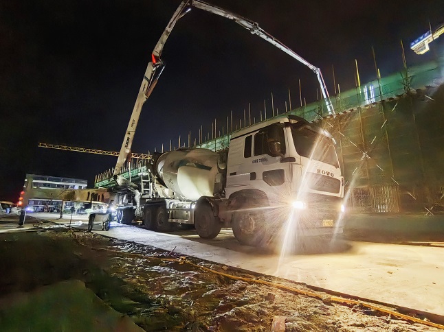 深夜600方，不朽情缘成套化混凝土设备打出“协同战”